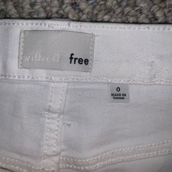 Aritzia - Wilfred Free- white denim skirt - Picture 4 of 7